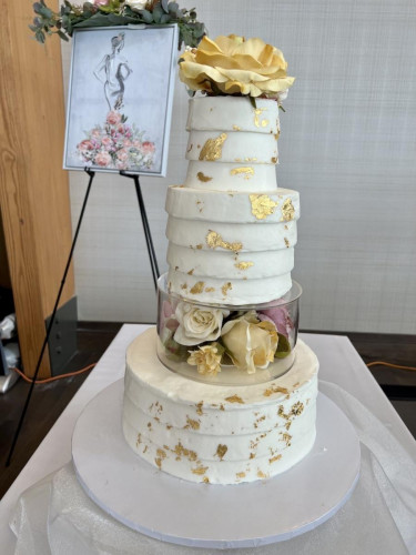 Tiered-Cakes-38